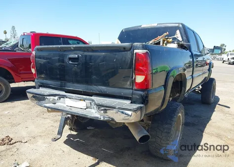 2002 GMC Sierra 2500Hd Sle from USA, damaged, VIN 1GTHK23102F105960